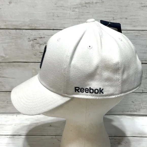 NWT Dallas Cowboys Reebok Baseball Hat. - Picture 2 of 7
